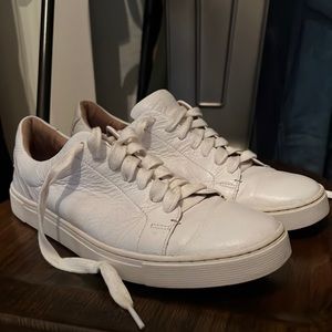 Frye Sneakers white size 9